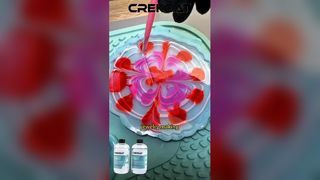 This epoxy resin has excellent fluidity and can be molded with complex molds in one go.